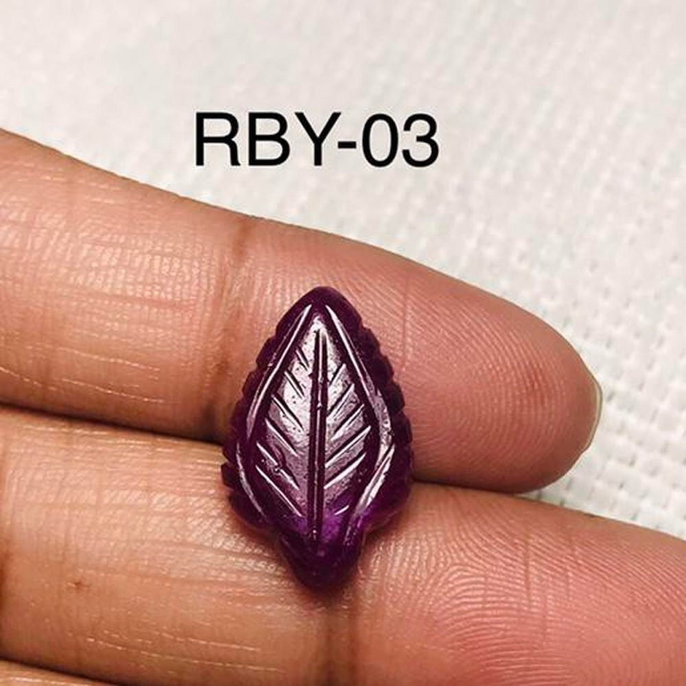 Exquisite Purple Leaf Gemstone Ring